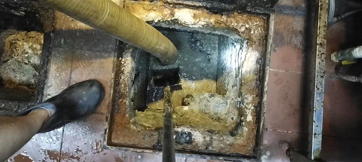 枫木镇污水池清理一般都有毒气，怎么预防中毒呢？